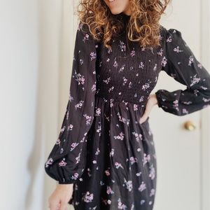 High neck black floral prairie dress 🖤🌸